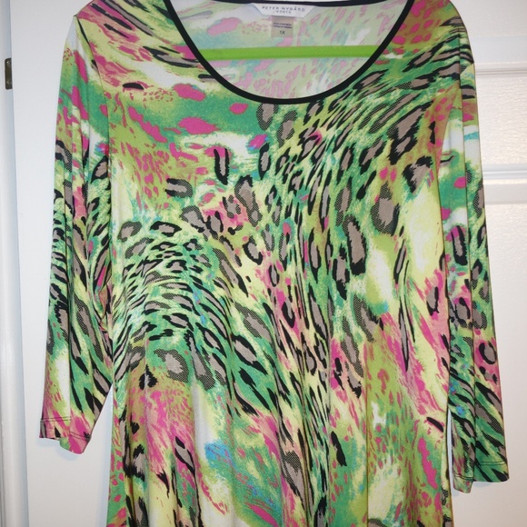 Peter Nygard Tops - Peter Nygard Career Tunic Size 1X